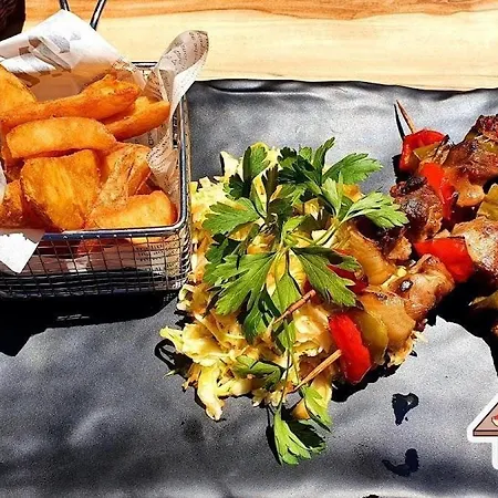 Апартаменты Ski-in Ski-out Fantastic *