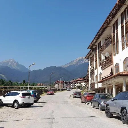 Ski-in Ski-out Fantastic Apartamento Bansko